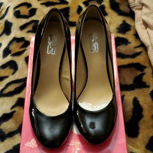 9 & Co woman's pumps 7.5
